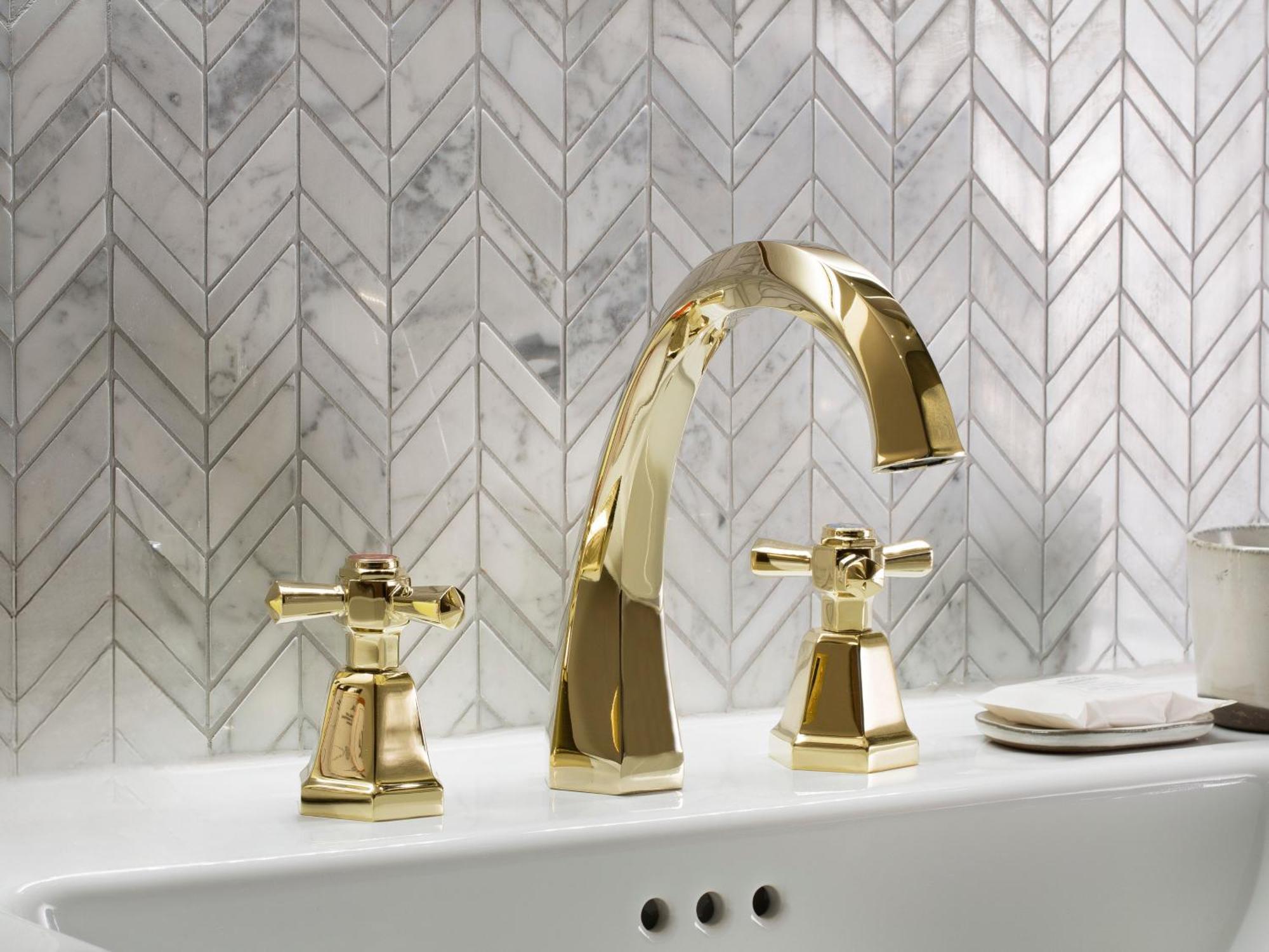 Maison Breguet Paris Bagian luar foto A widespread bathroom faucet