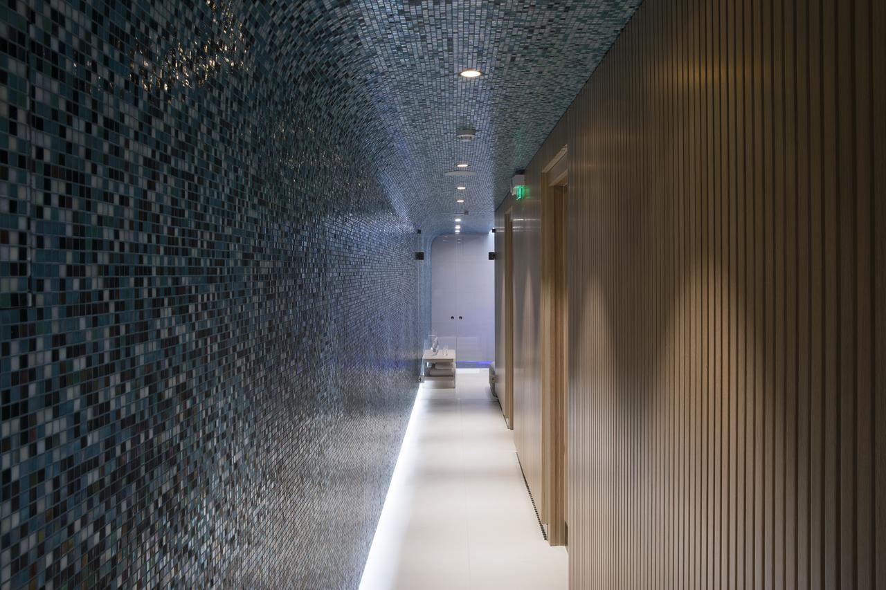 Maison Breguet Paris Bagian luar foto The spa at The Landmark